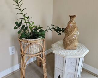 Bamboo planter with live plant