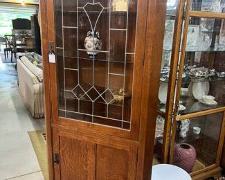Stickley Mission Oak corner cabinet