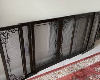 Dog gate about 4 feet