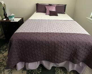 Queen size bed and matresses