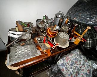 Primitive kitchenware