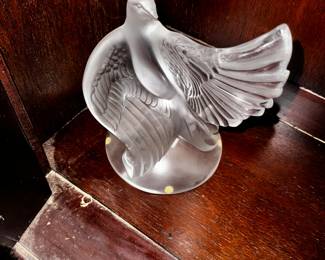 Lalique Dove