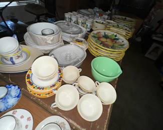 Green Jasperware bowl is sold