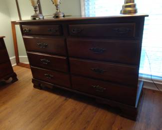 In the corner you can see the mirror to fit this dresser/This set is part of the Kincaid furniture