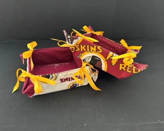 Redskins containers