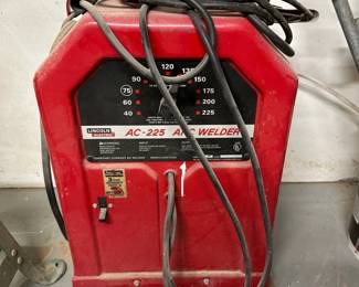 Lincoln Electric AC-225 Arc Welder
