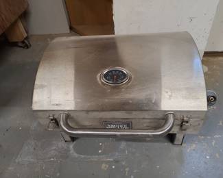 Smoke Hallow Portable gas grill