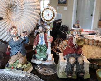 Vintage Melody In Motion musical figurines 
