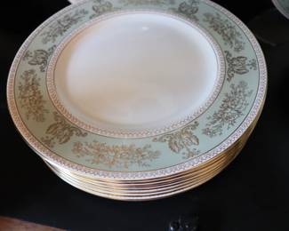 WEDGWOOD FINE CHINA ENGLAND GOLD COLUMBIA SAGE GREEN 