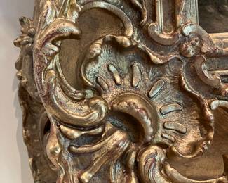 Detail of Ladbrooke custom made finished corner gold leafed frame