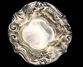 Antique Wallace and Sons sterling silver bon bon, art nouveau Iris pattern 