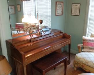 Kohler and Campbell New York piano beautiful