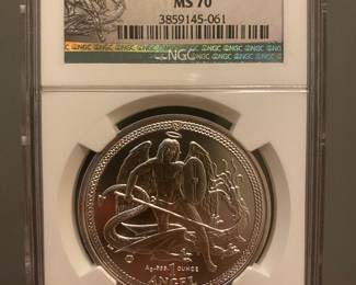 LOT 36
2014 IS of man angel silver MS70