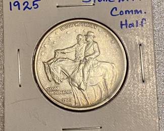 LOT 28
1925 Stone Mountain half dollar