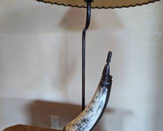 Vintage Scrimshaw Horn Lamp