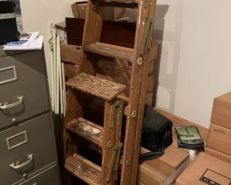 Folding wood step ladders