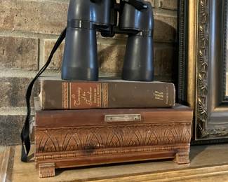 Binoculars, wooden box
