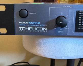 TC HELICON VOICEWORKS VOCAL HARMONY PROCESSOR
