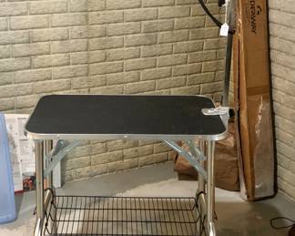 Medium Dog Grooming Table.