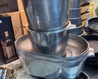 We have Magnalite yall and they are in great condition.