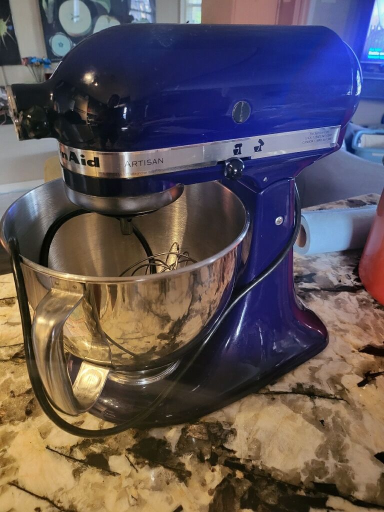 kitchen aid mixer with cover