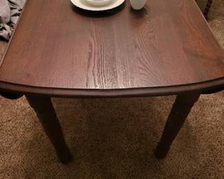 drop leaf oval dining table (no chairs)