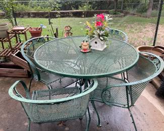 Vintage Patio Set