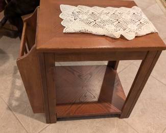 Magazine table