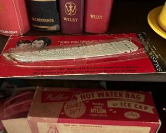 antique books & vintage collectibles 