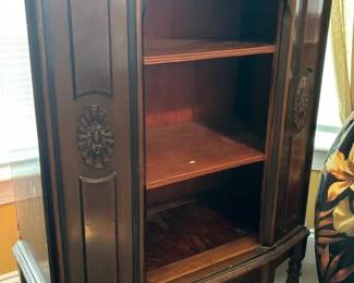 antique shelf 