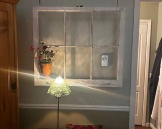 HANGING WINDOW DECOR