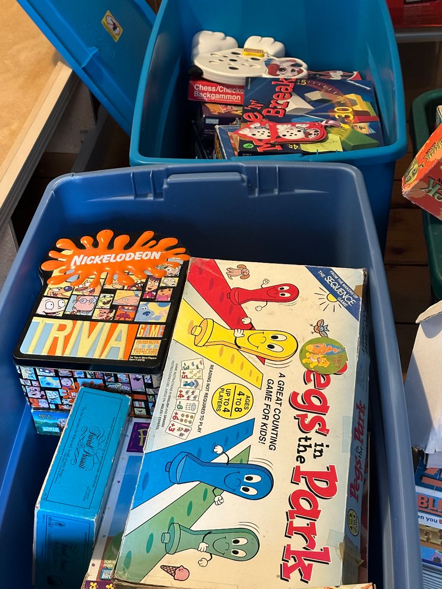 Over 100 vintage games. Some are complete and others can be used as is or for parts. 