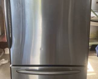 Lot 81 | Maytag Refrigerator
