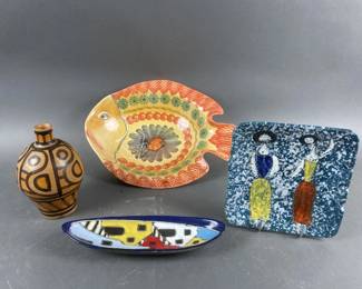 Lot 333 | Italian Pottery Lot

