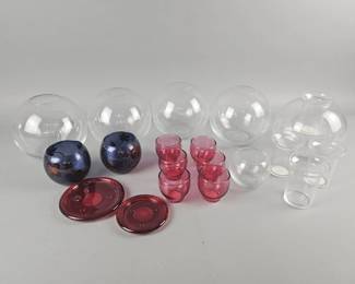 Lot 34 | Vintage Glass Candle Holders Lot
