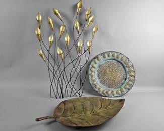Lot 225 | Vtg Abstract Metal Wall Decor & Brass Banana Leaf
