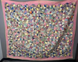 Lot 440 | Vintage Quilt

