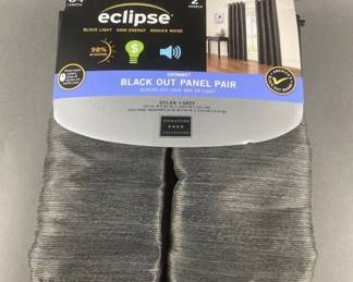Lot 62 | New Eclipse Blackout Curtains
