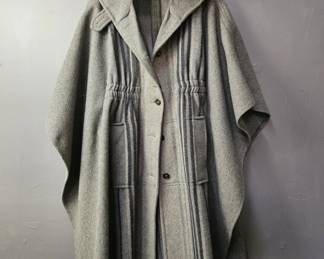 Lot 191 | Vintage Wool Hooded Cloak/Cape
