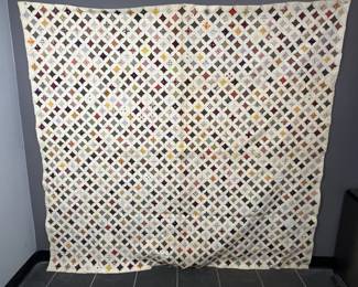 Lot 457 | Cathedral Window Quilt
