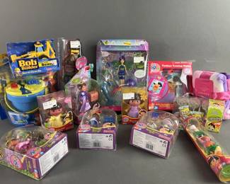 Lot 18 | Dora & More
