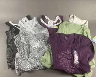 Lot 22 | Lot Of New Tank Tops & Long Sleeve Shirts
