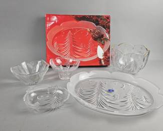 Lot 237 | Vintage Studio Nova, Gotham Crystal & More!
