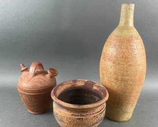 Lot 340 | Pottery Lot
