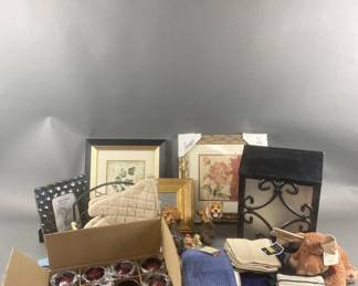 Lot 79 | Contents On Table
