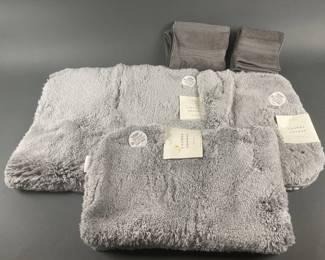 Lot 29 | New Lauren Conrad Bathroom Decor
