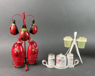 Lot 151 | Vintage Salt & Pepper Shakers
