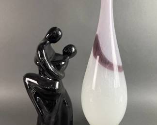 Lot 7 | Haeger Sculpture & Blown Glass Vase
