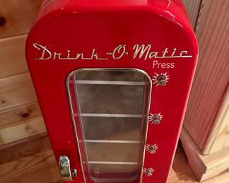 Drink-O-Matic Red Novelty Soda Vending Machine/Cooler