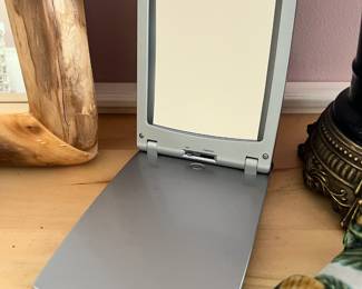 Sharper Image Makeup Mirror